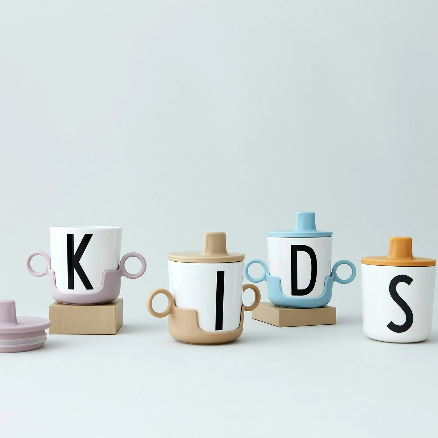 Design Letters Drink Deksel Voor Een Ecozen® Mok, Lichtblauw 2 Design Letters Drink Deksel Voor Een Ecozen® Mok, Lichtblauw - Afbeelding 2