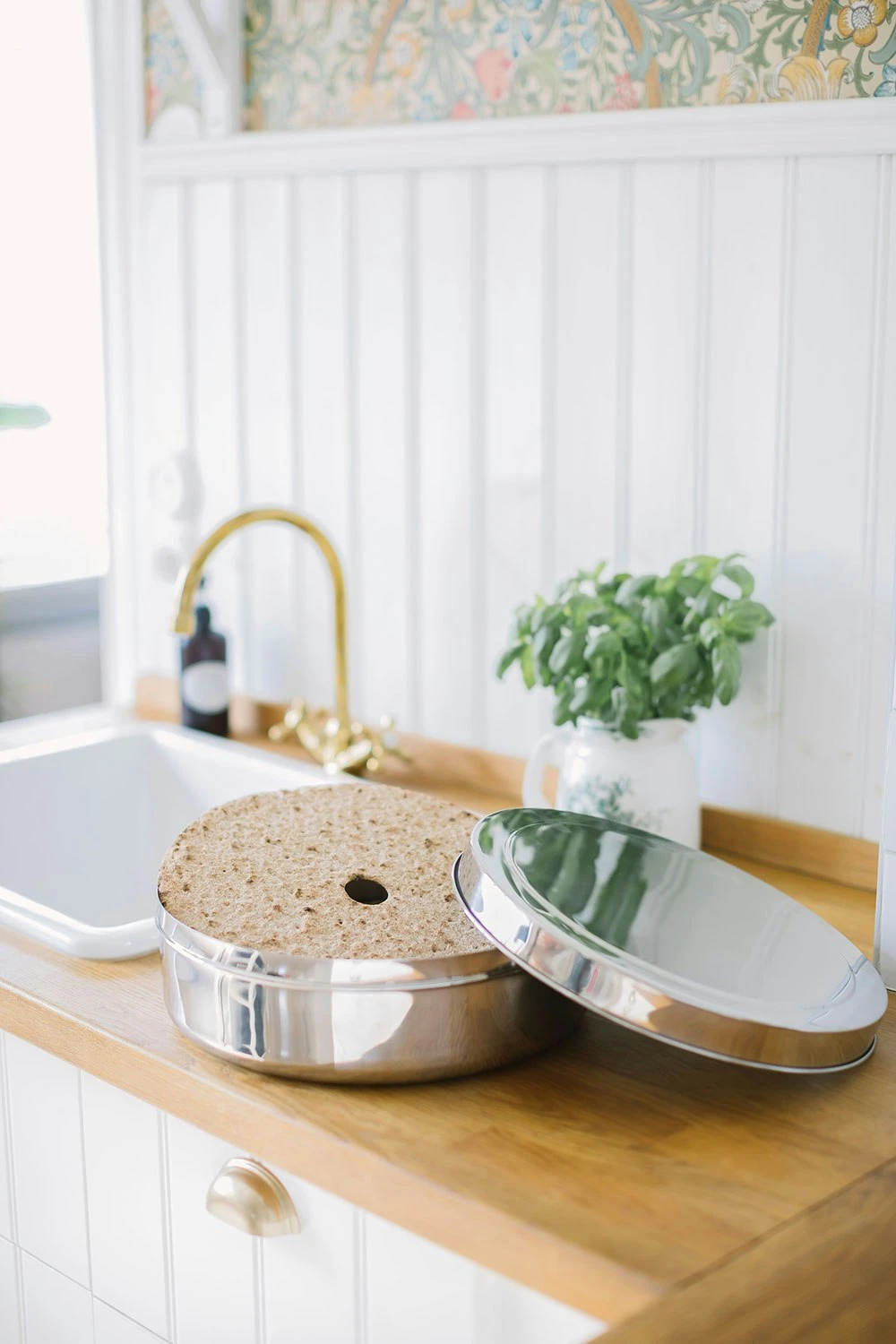 Dorre Brea Bread Box White Diameter 30 Cm Height 10.5 Cm 2 Dorre Brea Bread Box White Diameter 30 Cm Height 10.5 Cm - Afbeelding 2