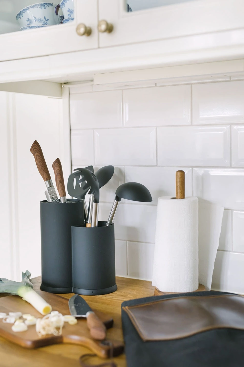 Dorre Wide Knife Blocks & Utensil Holder, Black 3 Dorre Wide Knife Blocks & Utensil Holder, Black - Afbeelding 3