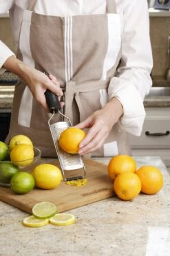 Microplane Gourmet Grater, Fine 5 Microplane Gourmet Grater, Fine -Default Template 4 microplane gourmet grater fine 4