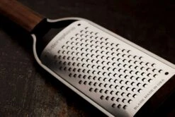 Microplane Master Grater, Coarse -Default Template 4 microplane master grater coarse 4