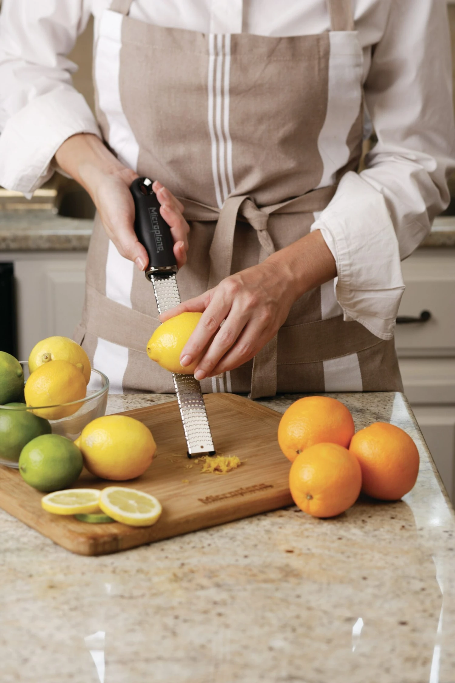 Microplane Premium Classic Zesteur, Wit 3 Microplane Premium Classic Zesteur, Wit - Afbeelding 3