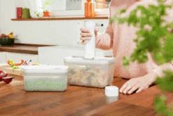 Zwilling Fresh & Save Bakje Plastic, 14x21 Cm / 2 L 10 Zwilling Fresh & Save Bakje Plastic, 14x21 Cm / 2 L -Default Template 4 zwilling fresh save bakje plastic 21